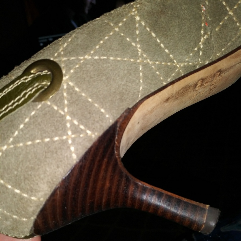 Vero Cuoio heels